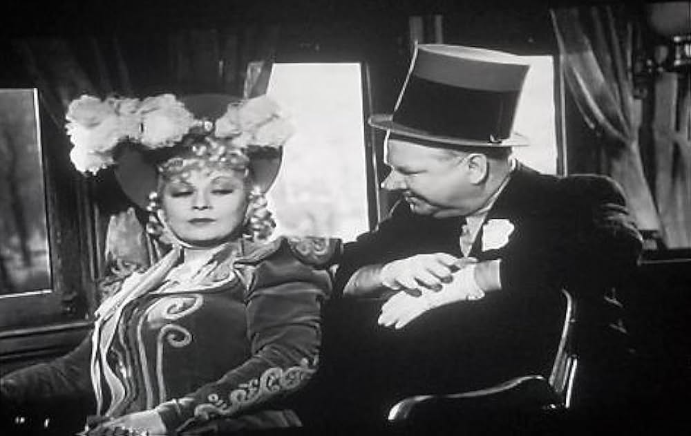 襲われた駅馬車の画像