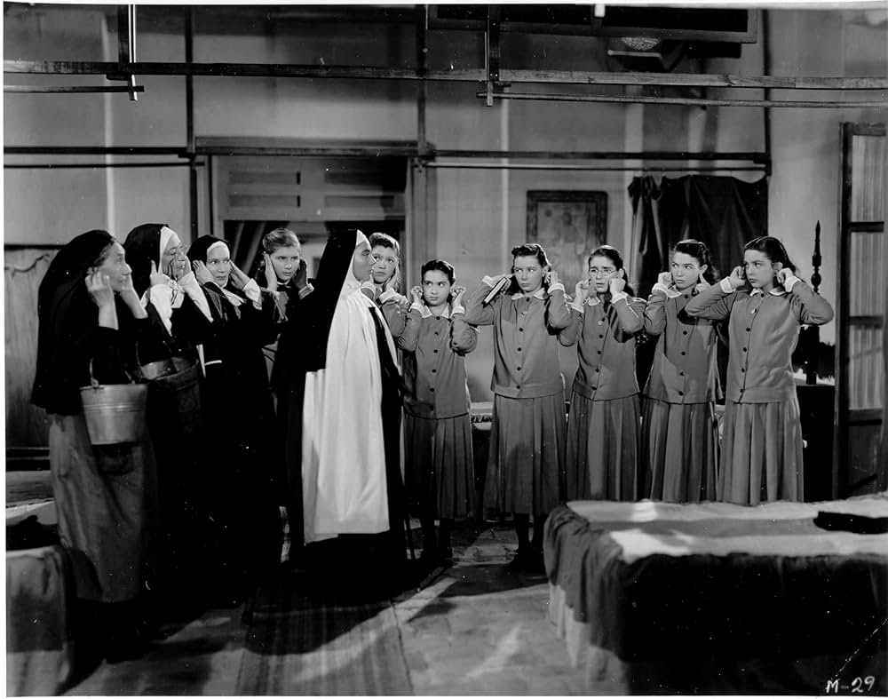 制服の処女の画像