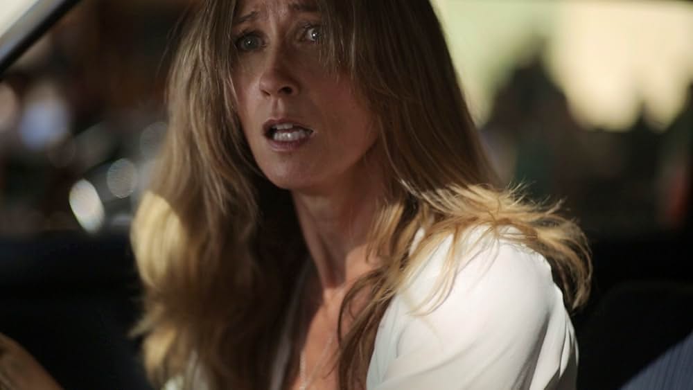 ３時間／THREE HOURSの画像