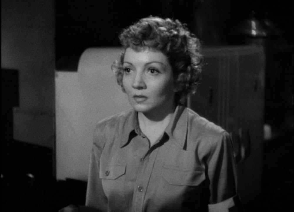 戦場の天使の画像