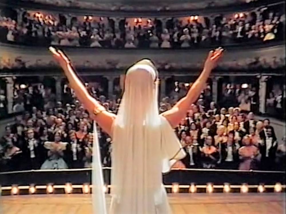 The Incredible Sarah（原題）の画像