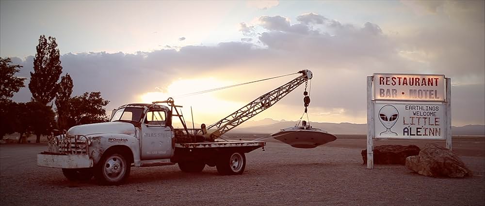 ボブ・ラザー: エリア51と空飛ぶ円盤の画像