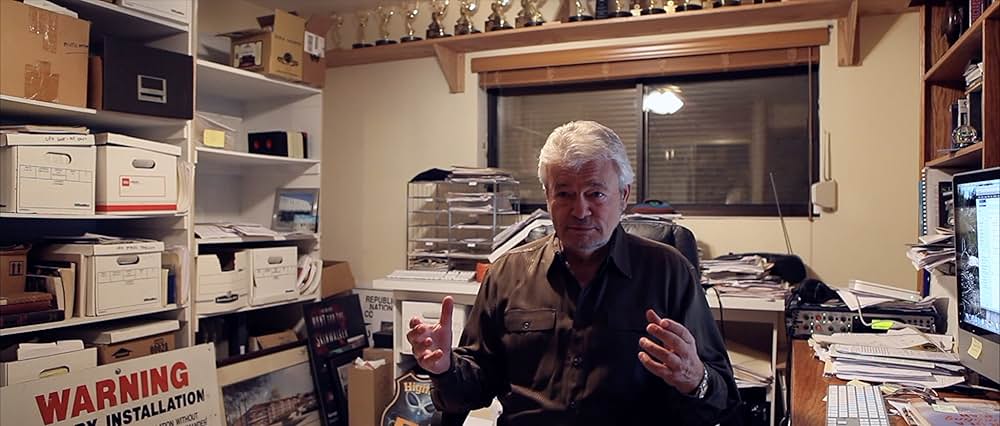 ボブ・ラザー: エリア51と空飛ぶ円盤の画像