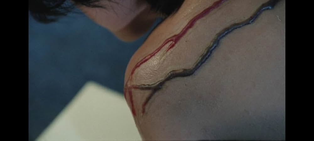 美女のはらわたの画像