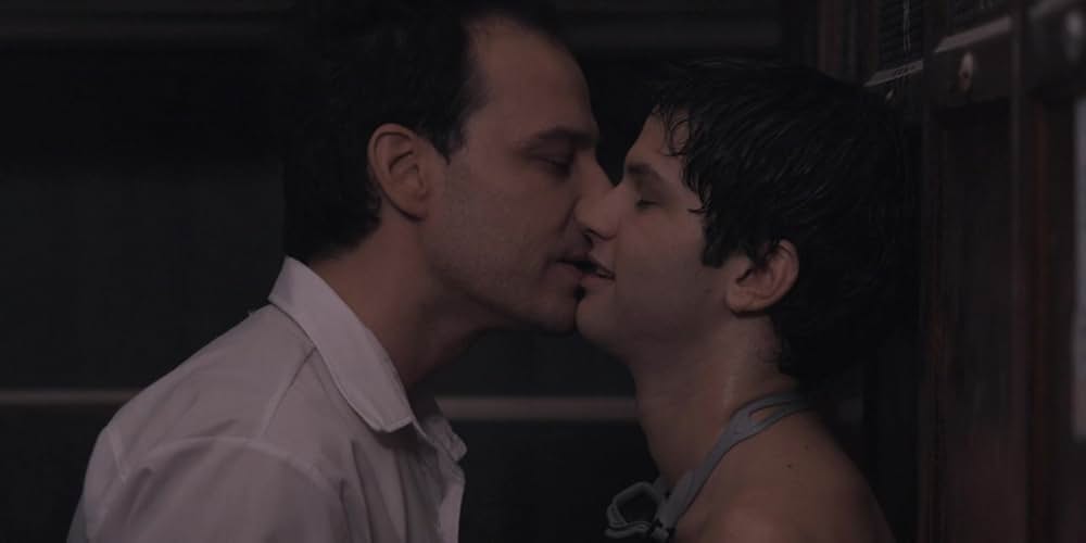 プールサイドの画像