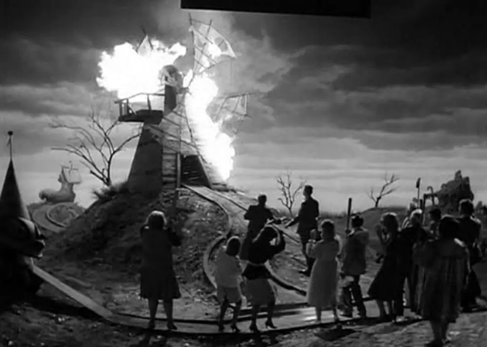 フランケンウィニーの画像