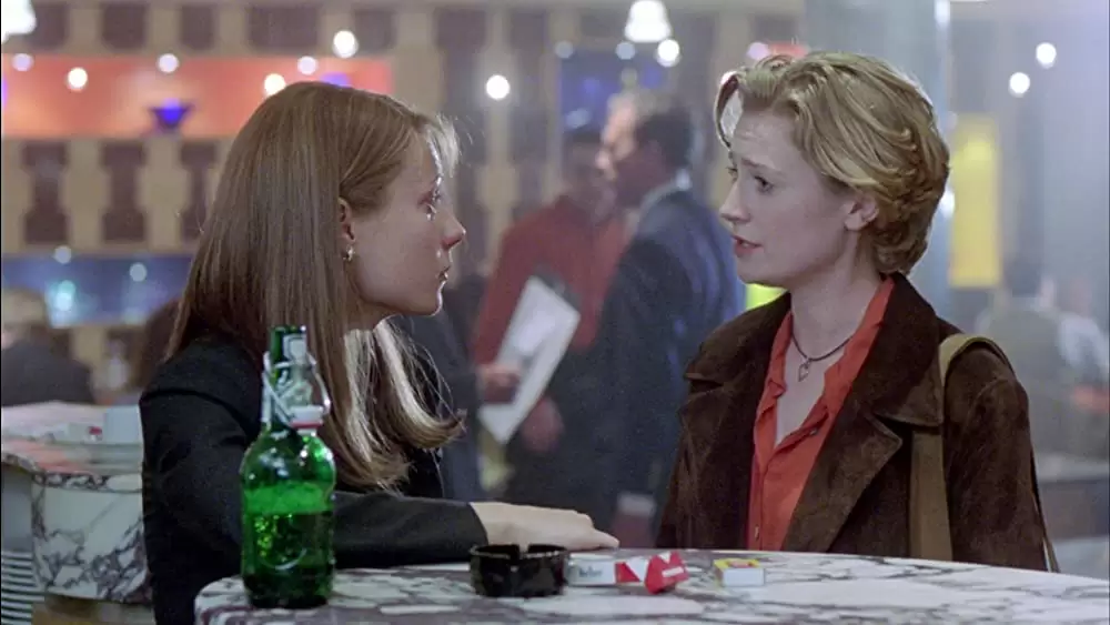 「スライディング・ドア」グウィネス・パルトロウ & Zara Turnerの画像