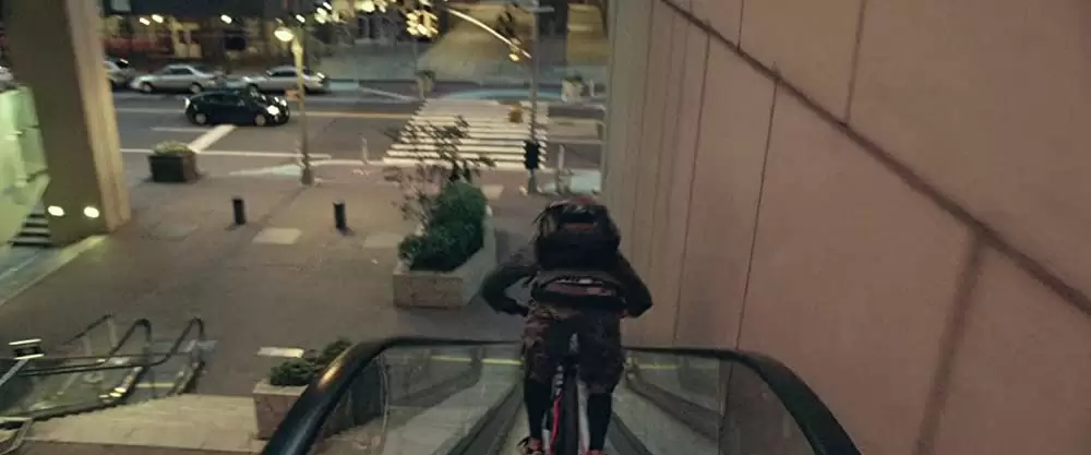 「アンリミテッド」の画像