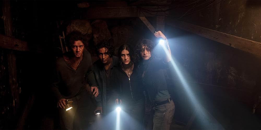 アンティル・ドーンの画像