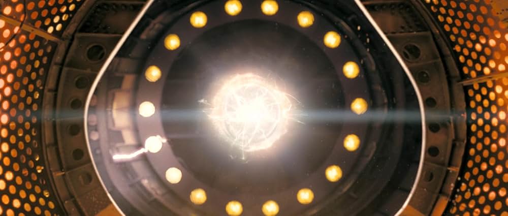 未来から来た男の画像