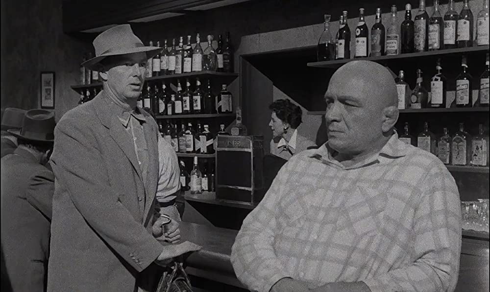 現金に体を張れの画像