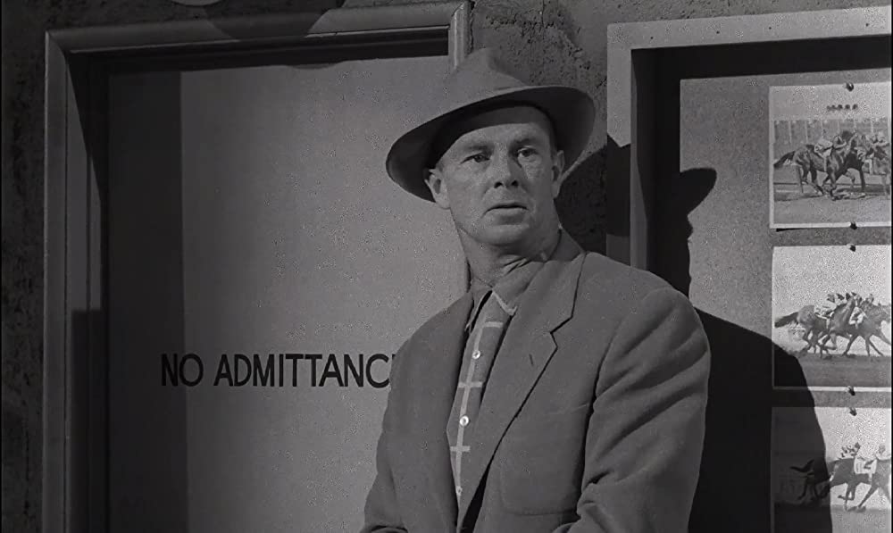 現金に体を張れの画像