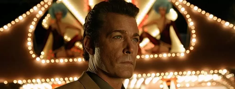 「リボルバー」レイ・リオッタの画像