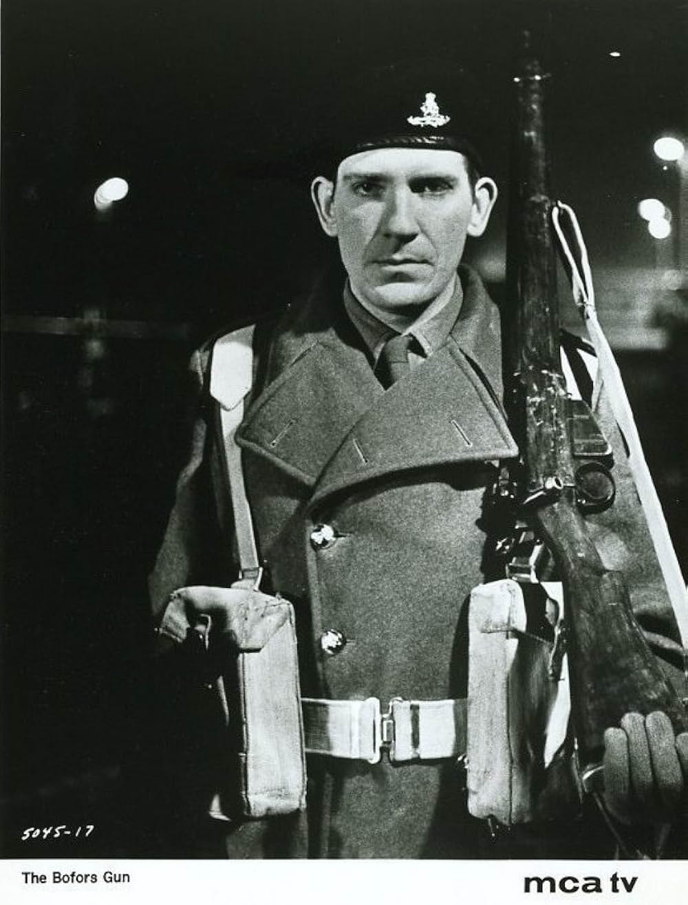 The Bofors Gun（原題）の画像
