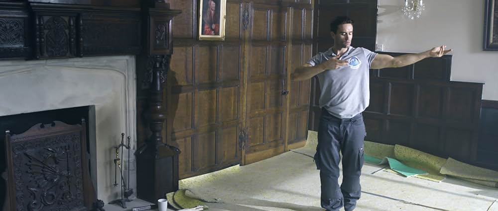 Cannibals and Carpet Fitters（原題）の画像