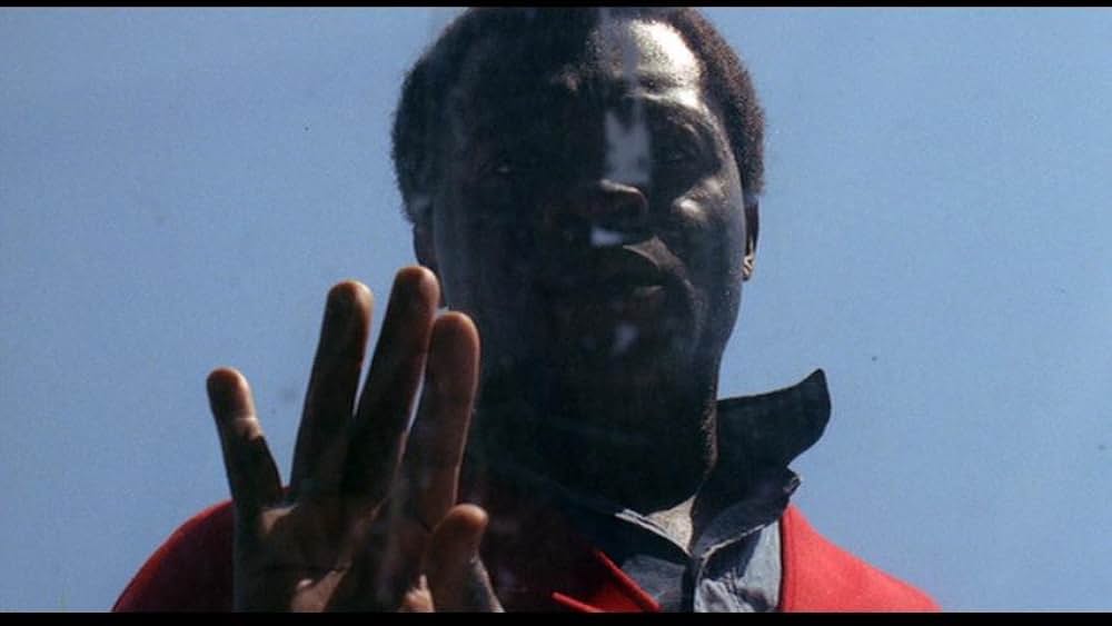 Bone（原題）の画像