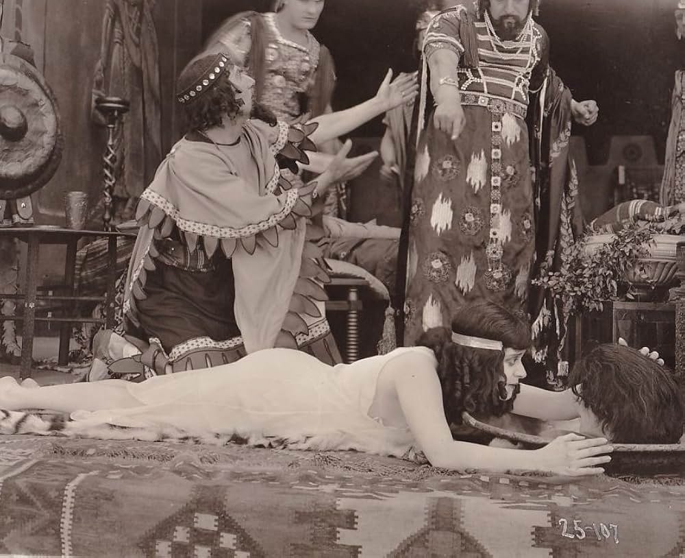 Salome（原題）の画像