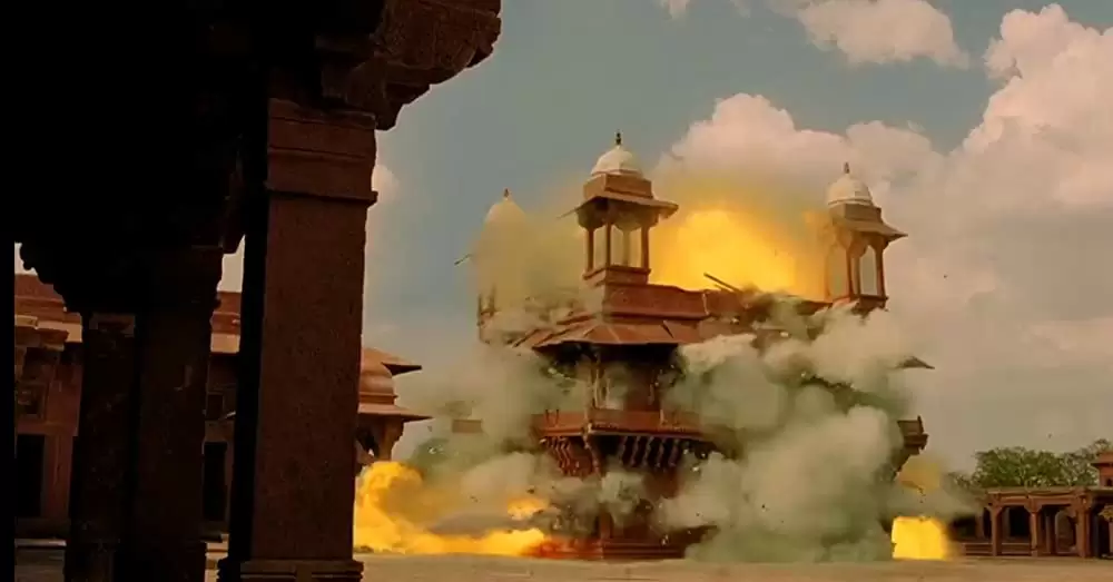 「落下の王国」の画像