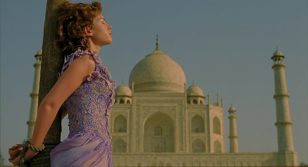 「落下の王国」の画像