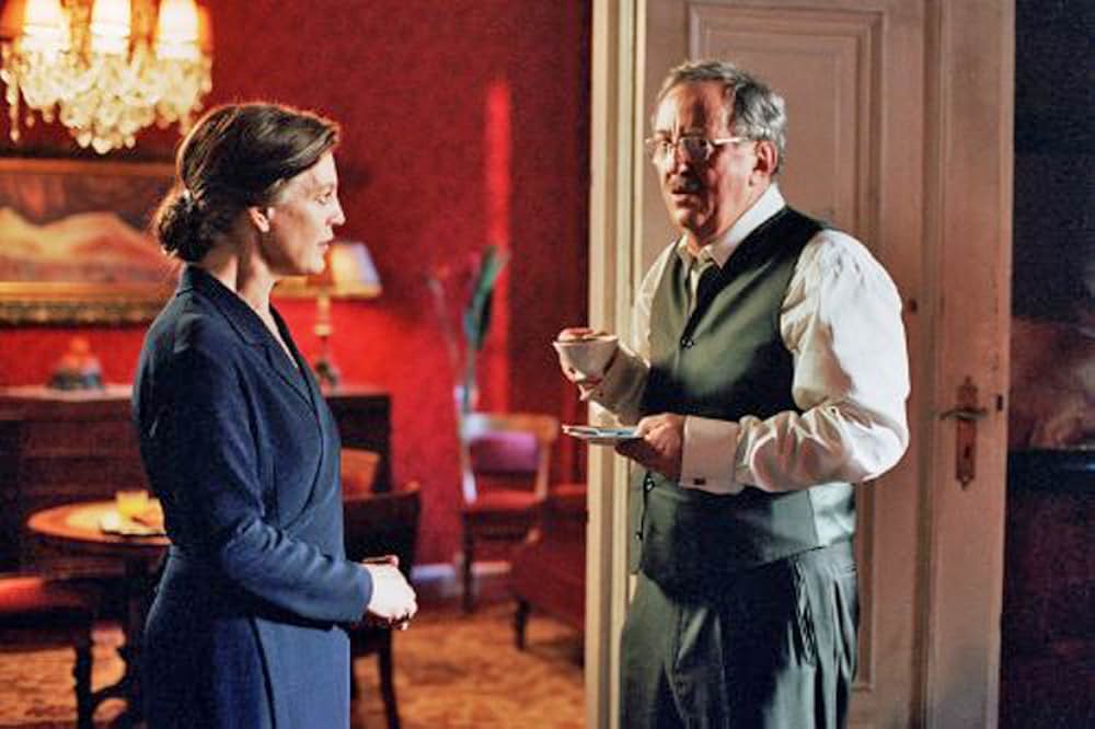 眠れる美女の画像