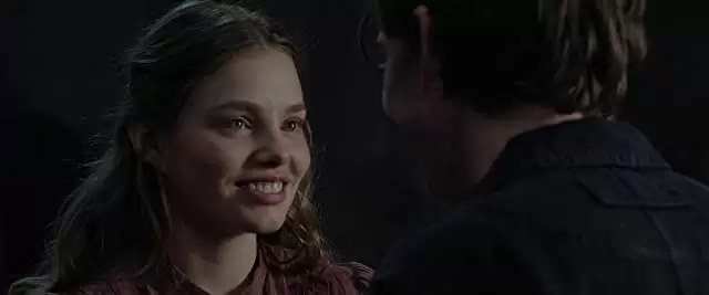 「アポストル 復讐の掟」ビル・ミルナー & クリスティン・フロセスの画像