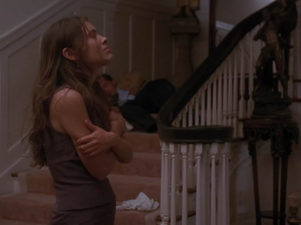 アリッサ・ミラノの堕落の園の画像