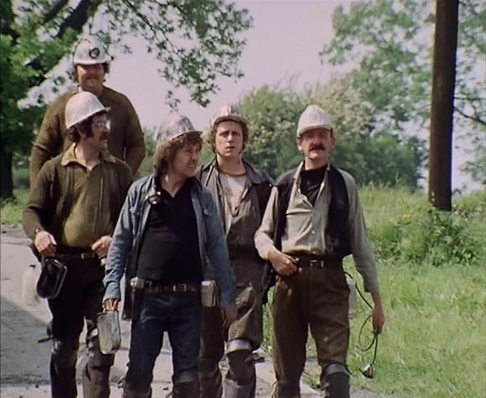 石炭の値打ち 第一部：炭鉱の人々の画像