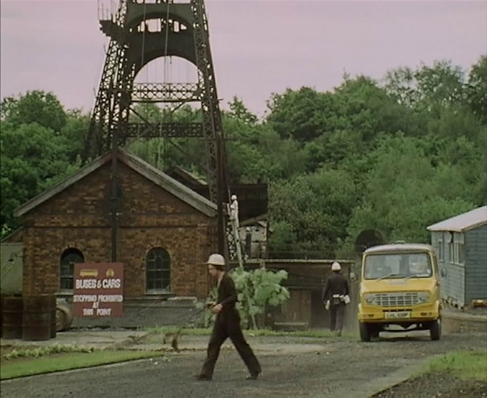 石炭の値打ち 第一部：炭鉱の人々の画像