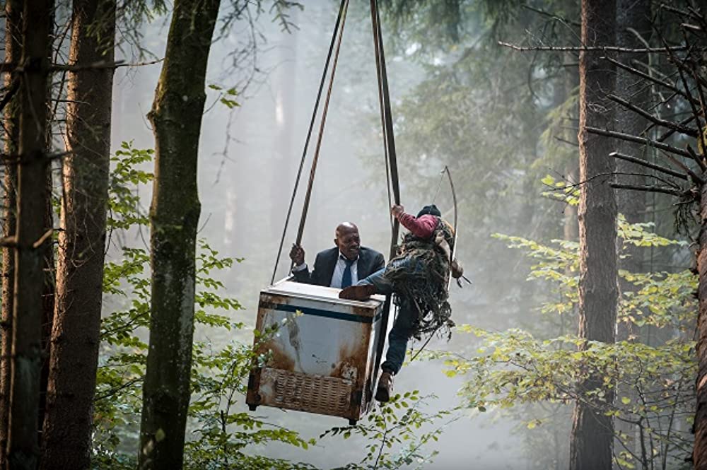 ビッグゲーム 大統領と少年ハンターの画像