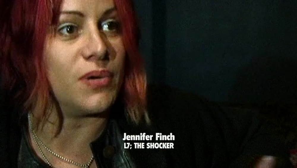 PUNK'S NOT DEADの画像