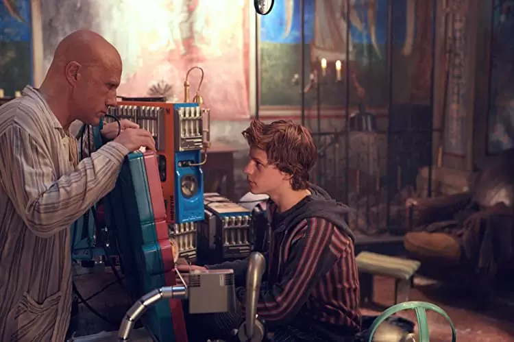 「ゼロの未来」クリストフ・ワルツ & ルーカス・ヘッジズの画像