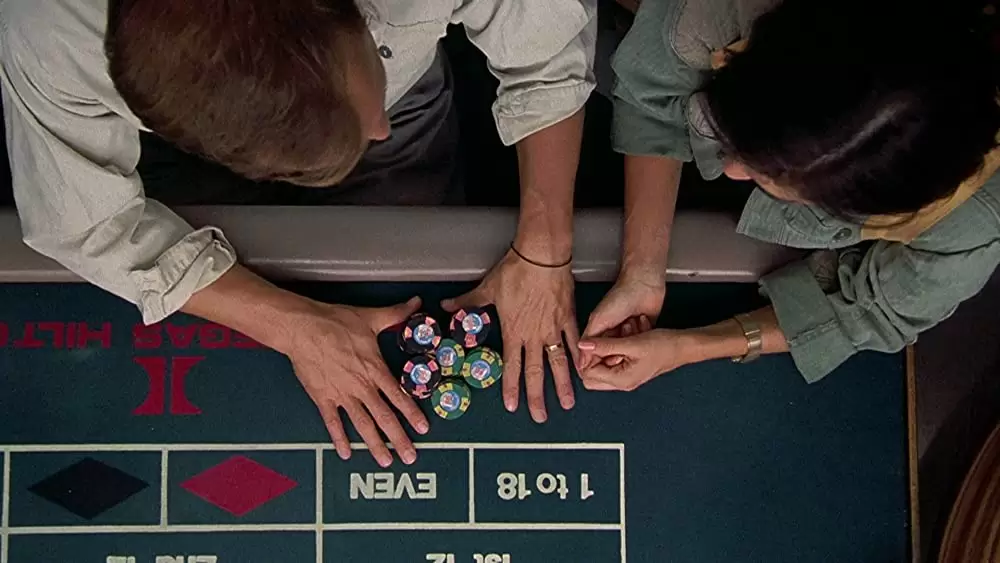 「幸福の条件」デミ・ムーア & ウッディ・ハレルソンの画像