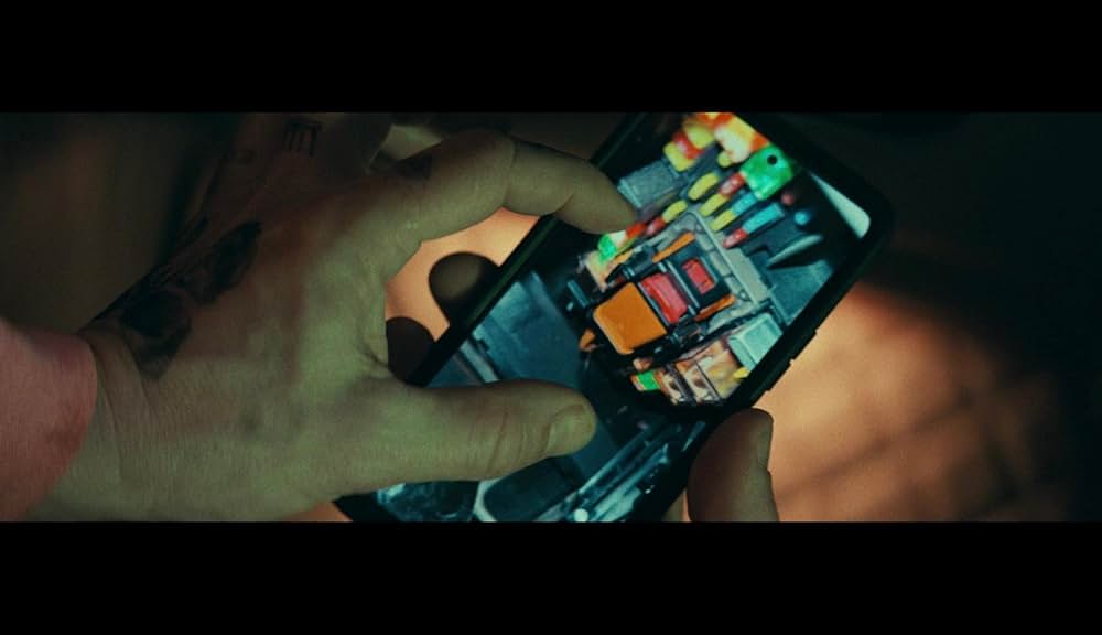 Locked（原題）の画像