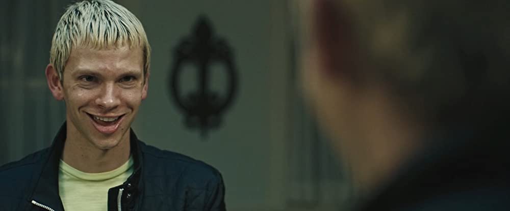 この世に私の居場所なんてないの画像