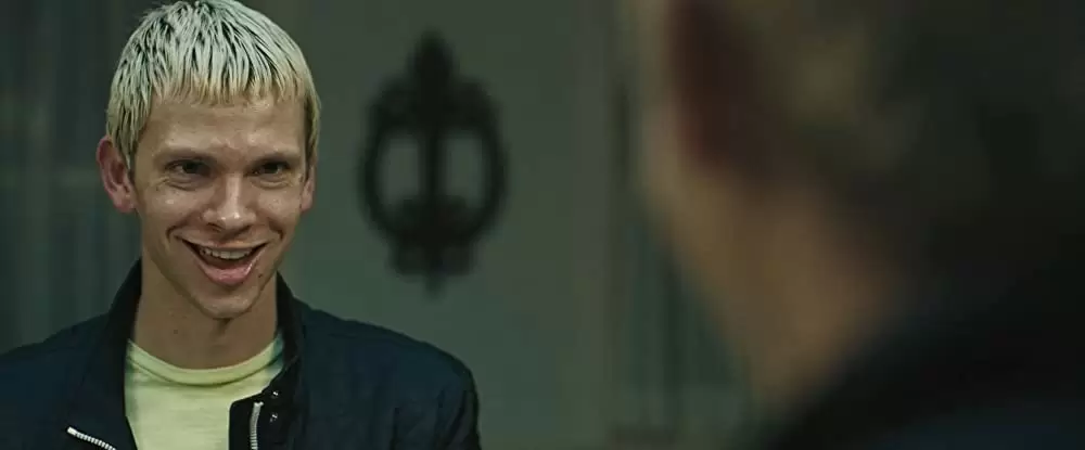 この世に私の居場所なんてないの画像