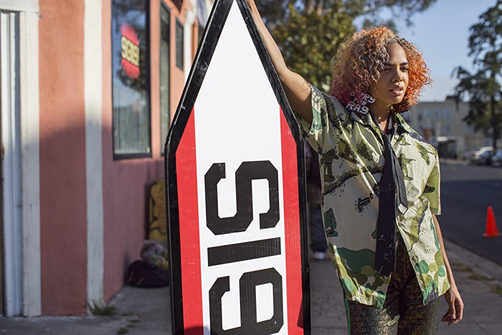 ホワイト・ボイスの画像