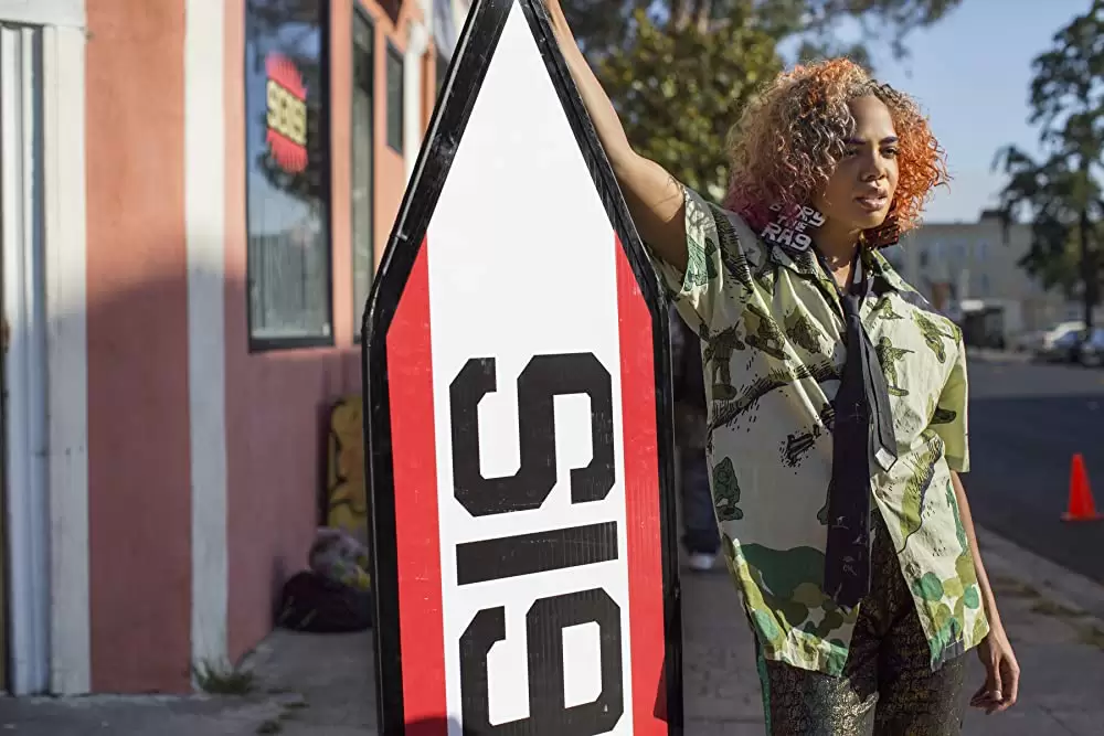 ホワイト・ボイスの画像