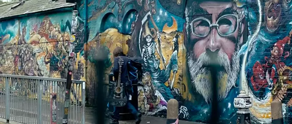 「ボブという名の猫 幸せのハイタッチ」ルーク・トレッダウェイの画像