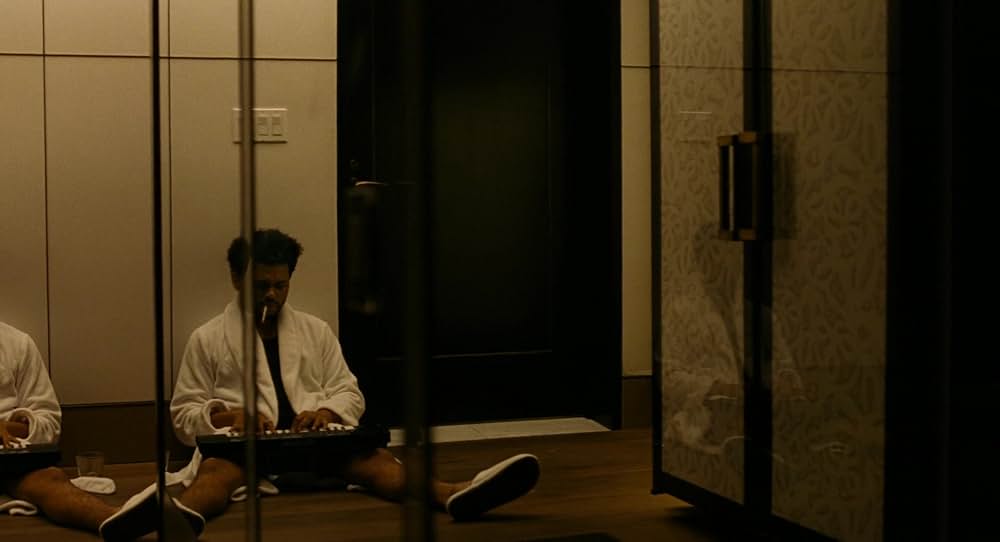 Hurry Up Tomorrow（原題）の画像