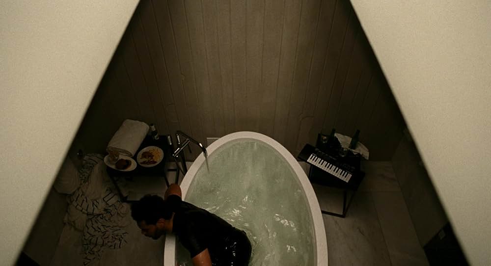 Hurry Up Tomorrow（原題）の画像