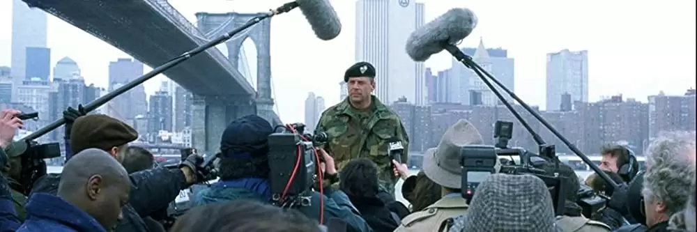 マーシャル・ローの画像