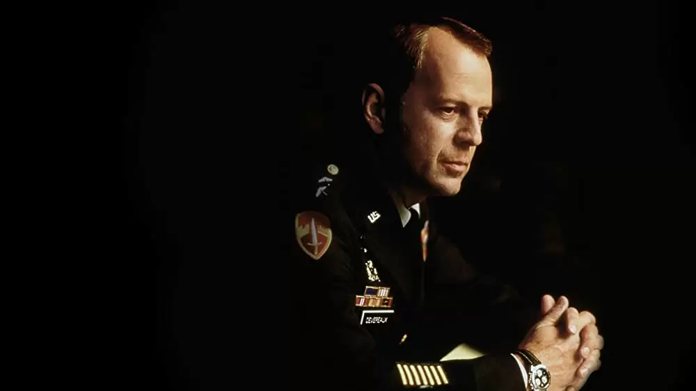 マーシャル・ローの画像