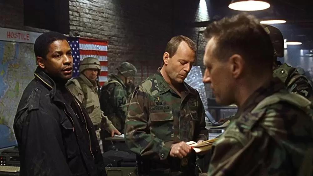 マーシャル・ローの画像