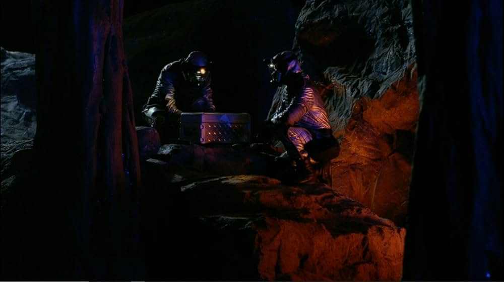 アンダー・ザ・プラネットの画像