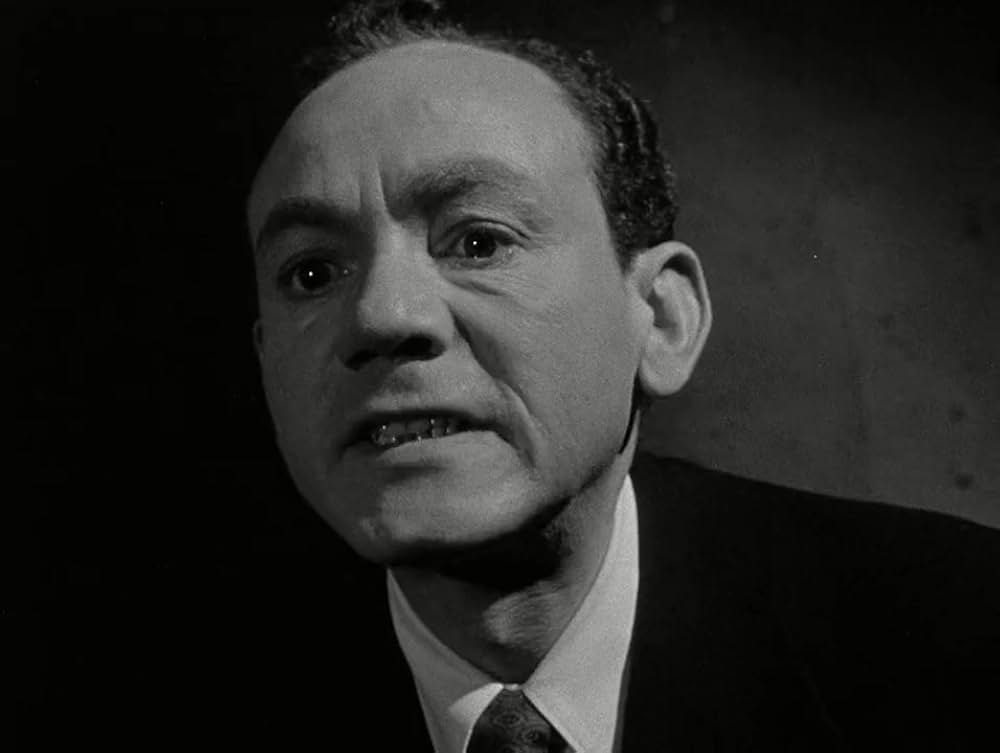 Assignment - Paris（原題）の画像