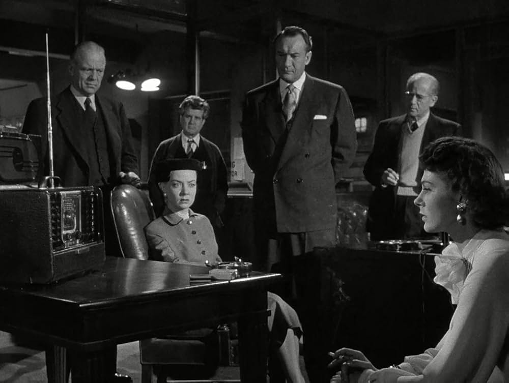 Assignment - Paris（原題）の画像