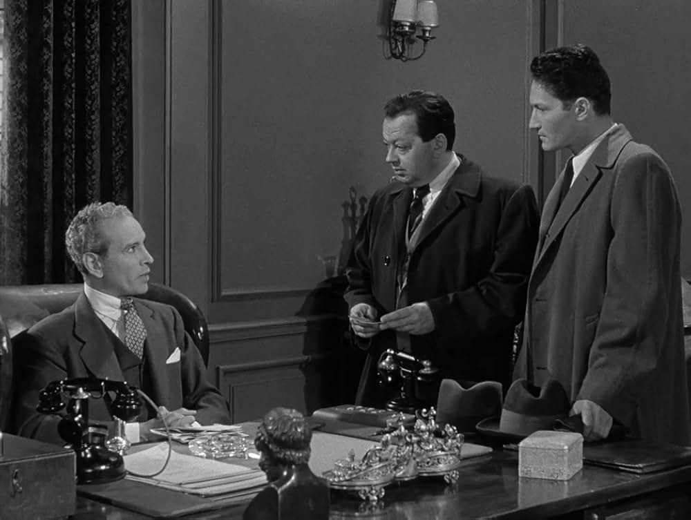 Assignment - Paris（原題）の画像