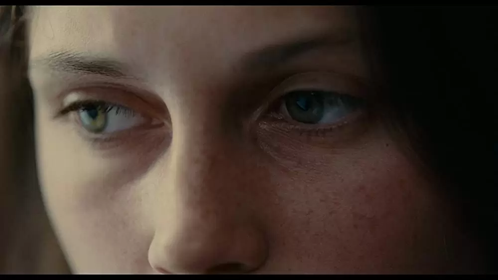 「17歳」マリーヌ・バクトの画像