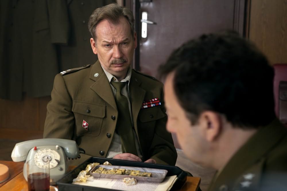 ワルシャワ、二つの顔を持つ男の画像