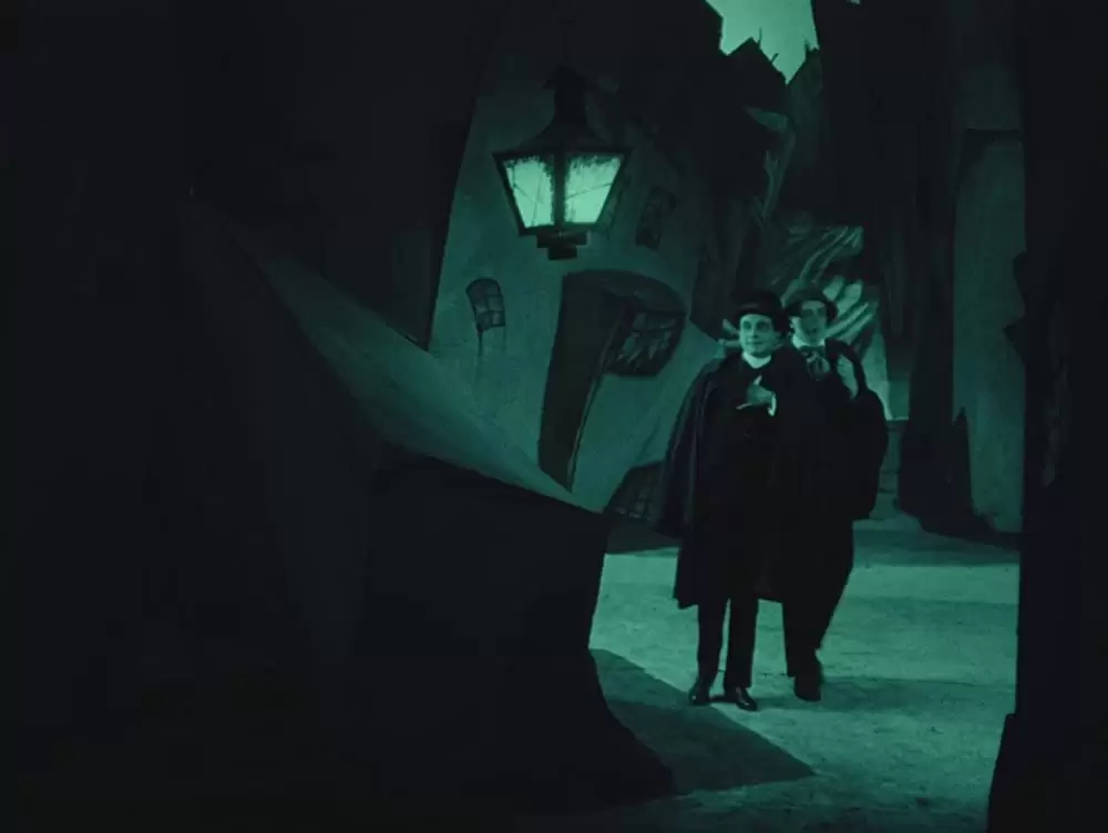 カリガリ博士の画像